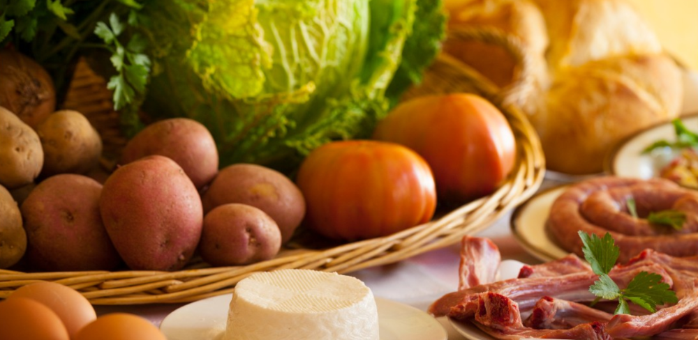 La llei respon a la necessitat de reforçar la posició dels productors primaris, que sovint es troben en situació de desavantatge negociador