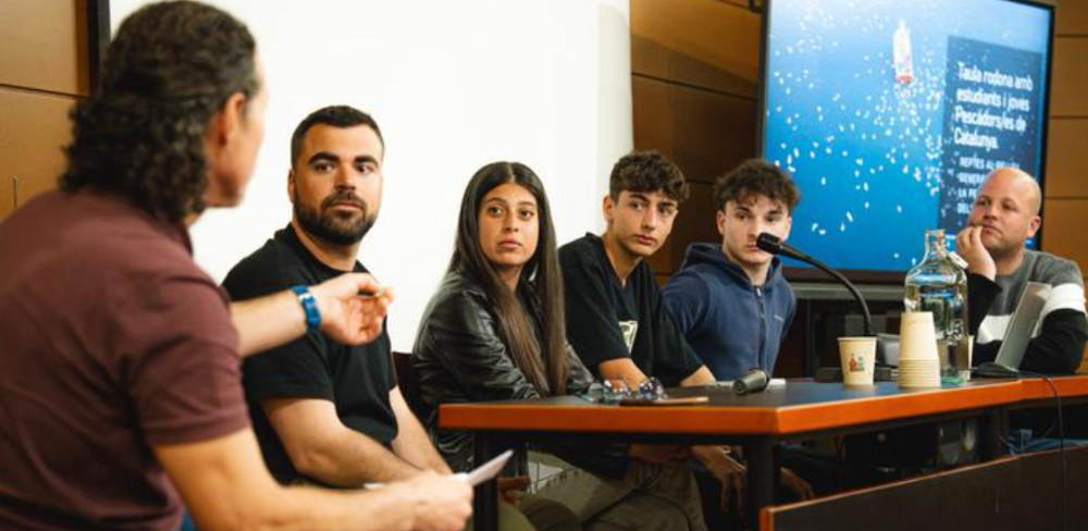 Joves pescadors participants en la jornada de treball sobre el relleu generacional del sector pesquer a Catalunya